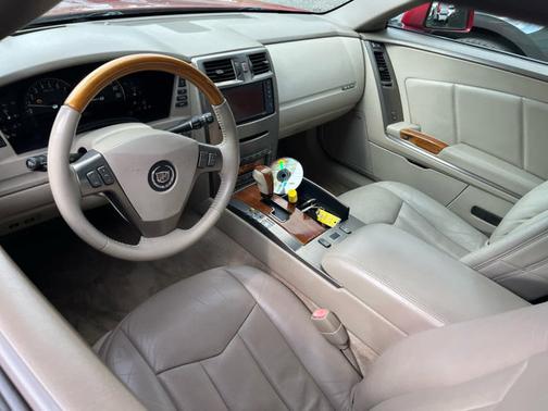 2004 Cadillac XLR 