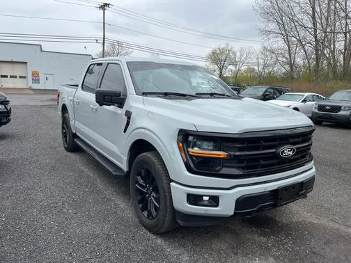 Avalanche Gray 2024 Ford F-150 XLT