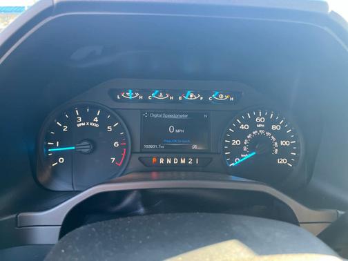 2015 Ford F-150 XL 4WD SuperCrew 145