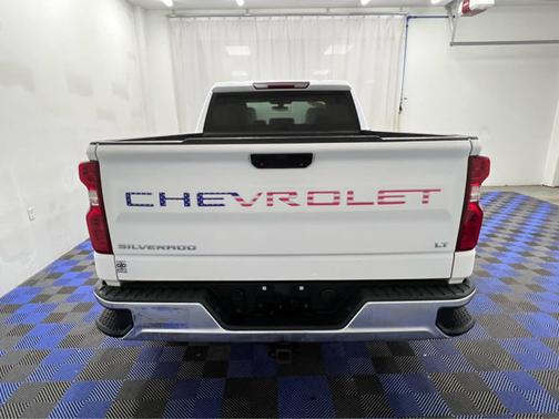 Summit White 2019 Chevrolet Silverado 1500 LT
