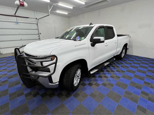Summit White 2019 Chevrolet Silverado 1500 LT