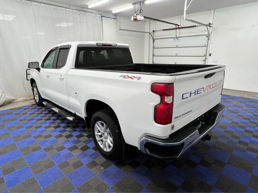Summit White 2019 Chevrolet Silverado 1500 LT