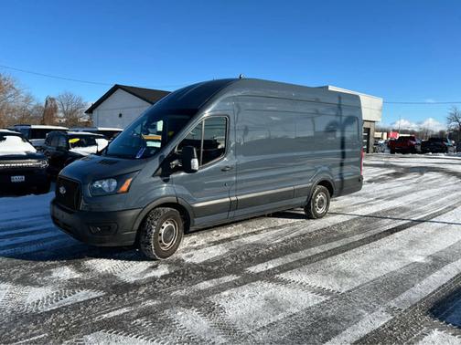 2021 Ford Transit-250 