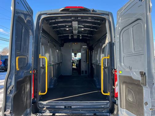 2021 Ford Transit-250 Base