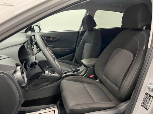 Cyber Silver 2023 Hyundai KONA SEL