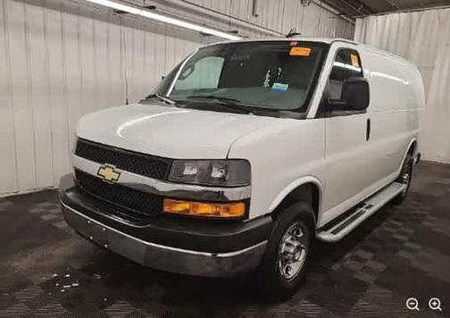 2024 Chevrolet Express 2500 
