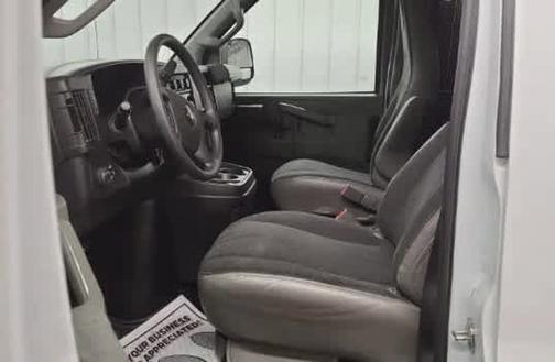 2024 Chevrolet Express 2500 