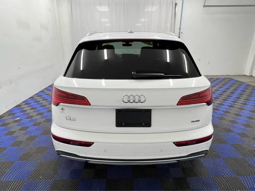 2023 Audi Q5 Premium