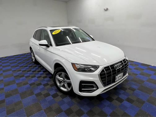 2023 Audi Q5 Premium
