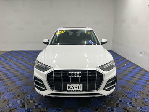 2023 Audi Q5 Premium