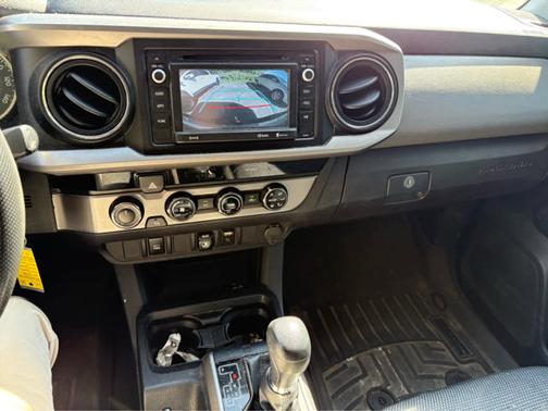 2018 Toyota Tacoma SR5