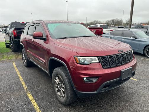 2020 Jeep Grand Cherokee Laredo E