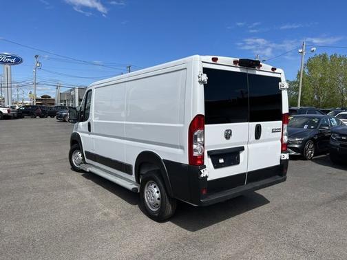 2023 RAM ProMaster 2500 Base