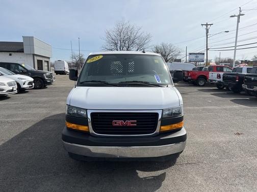 2023 GMC Savana 2500 Work Van