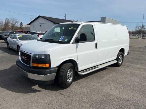 2023 GMC Savana 2500 Work Van
