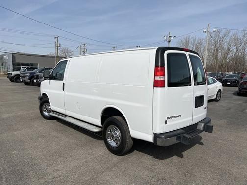 2023 GMC Savana 2500 Work Van