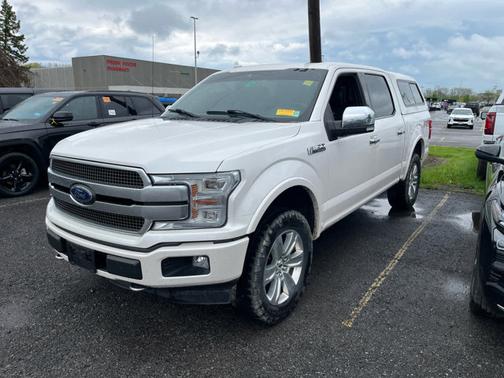 White Platinum Metallic Tri-Coat 2018 Ford F-150 Platinum 4WD SuperCrew 5.5 Box