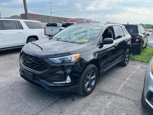 Agate Black Metallic 2024 Ford Edge SEL