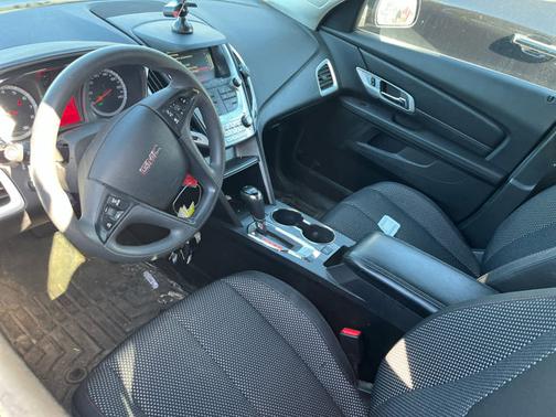 Ebony Twilight Metallic 2017 GMC Terrain SLE-1