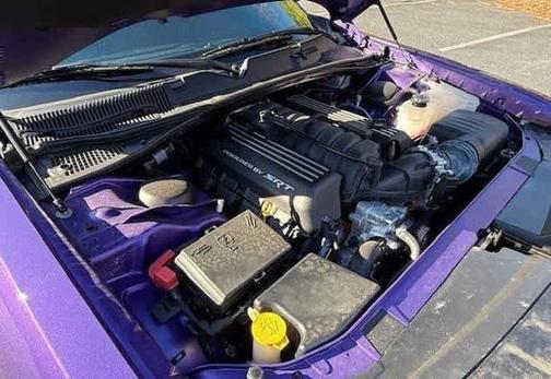 Plum Crazy Pearlcoat 2023 Dodge Challenger R/T Scat Pack