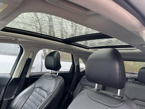 Magnetic Metallic 2017 Ford Edge SEL