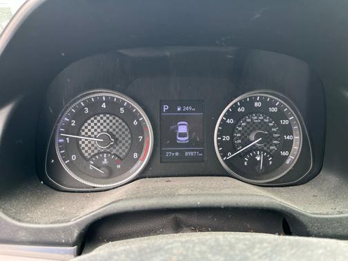 Phantom Black 2020 Hyundai ELANTRA SEL