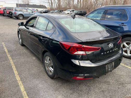 Phantom Black 2020 Hyundai ELANTRA SEL