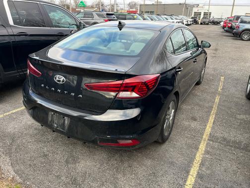 Phantom Black 2020 Hyundai ELANTRA SEL