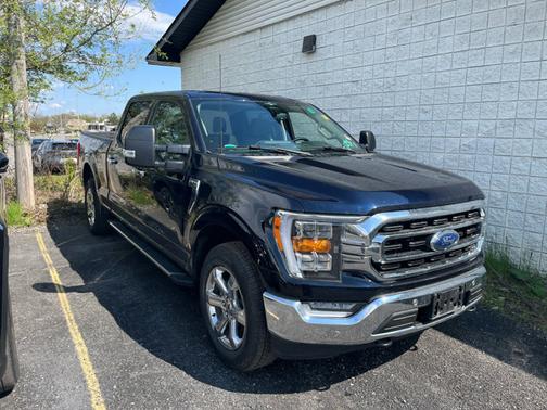 Antimatter Blue/Carbonized Gray 2023 Ford F-150 XLT