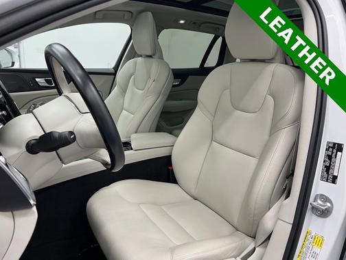2023 Volvo V60 Cross Country Plus