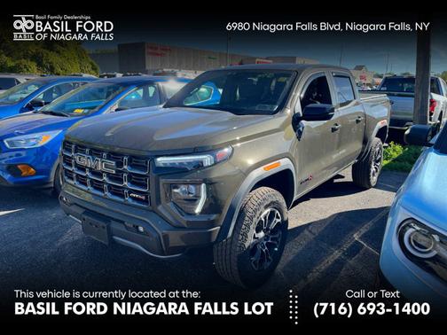 2024 GMC Canyon 4WD AT4