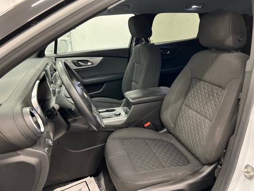 Summit White 2020 Chevrolet Blazer 2LT