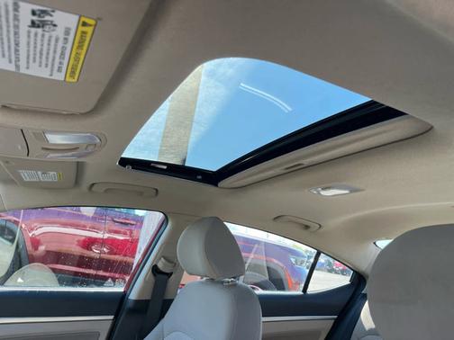 Scarlet Red Pearl 2020 Hyundai ELANTRA Value Edition