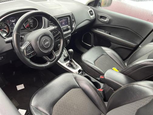 Redline Pearlcoat 2018 Jeep Compass Latitude