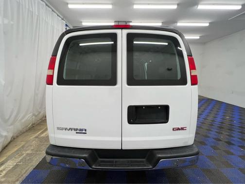 2014 GMC Savana 2500 Work Van