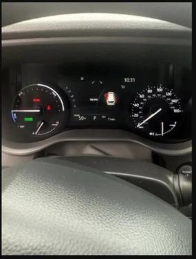 2025 Toyota Sienna LE