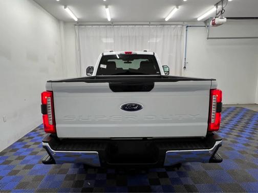 2025 Ford F-250 XLT