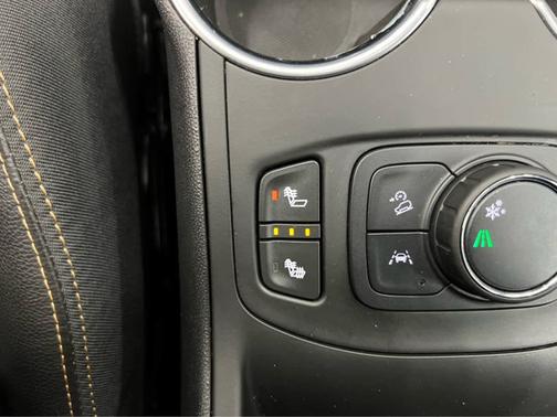Summit White 2020 GMC Terrain SLT