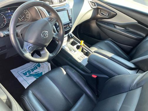 2022 Nissan Murano SL