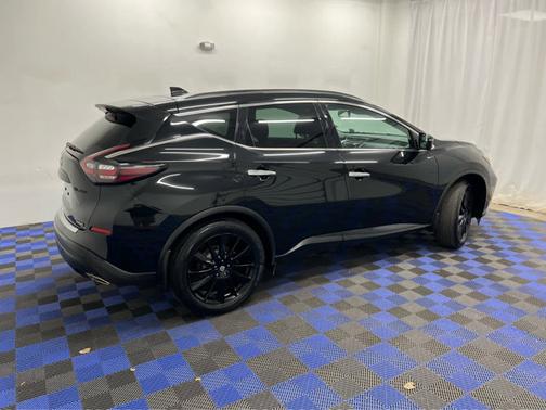 2022 Nissan Murano SL