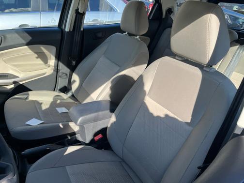 2022 Ford EcoSport S