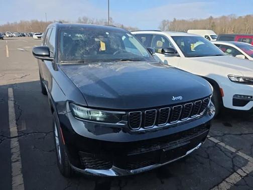 2023 Jeep Grand Cherokee L Laredo