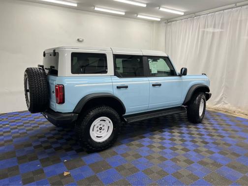 2025 Ford Bronco Heritage Edition