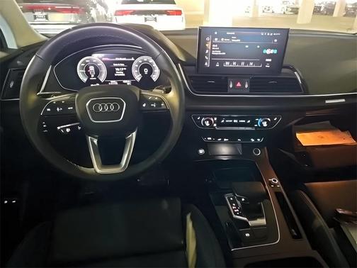 2024 Audi Q5 e 55 S line quattro Premium