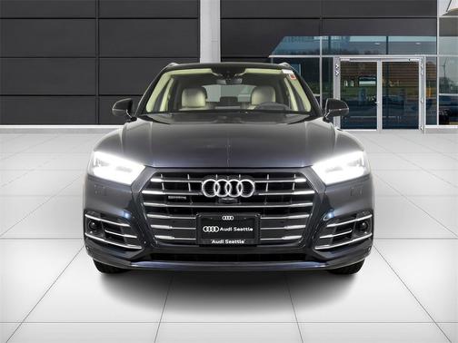2020 Audi Q5 e 55 Premium