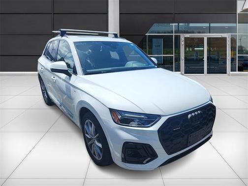 2024 Audi Q5 e 55 S line quattro Premium