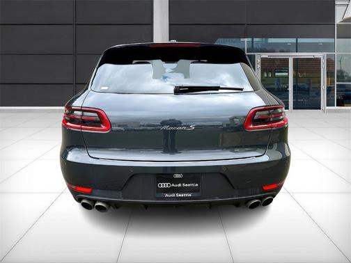 2017 Porsche Macan S