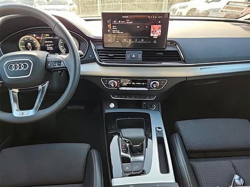 2024 Audi Q5 e 55 S line quattro Premium