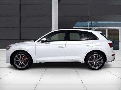 2024 Audi Q5 e 55 S line quattro Premium