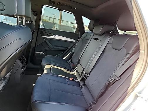 2024 Audi Q5 e 55 S line quattro Premium